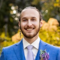 FEELING GOOD INSTITUTE INC. Employee Teddy S.'s profile photo