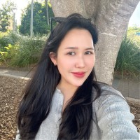 Watsons Singapore Employee Vivian Lim's profile photo