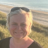 Helle Ihme Email