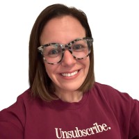 Common Thread Collective Employee Jeanette Lofsky's profile photo