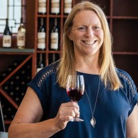 L'Ecole No 41 Employee Jaime Iseminger's profile photo