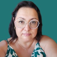 ⚡️ Hellospark Employee Virginie B.'s profile photo