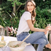 Annie Lucey Email & Phone Number