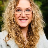 Veritiv Corporation Employee Michele Ortiz's profile photo