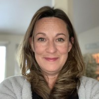 IFG (The iFish Group) Employee Wendy Gettman's profile photo
