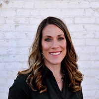 Anna Tuck Email & Phone Number
