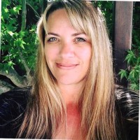 PRESTIGIO JEWELERS, INC. Employee Jenny Holt's profile photo