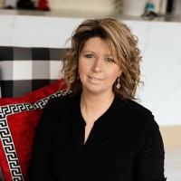 Young Real Estate LLC Employee Camie Jelinek's profile photo