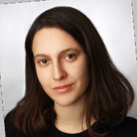 Dominika Karyś Email