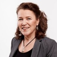 Annika Engström Email