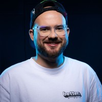 Jakub Wójcik Email