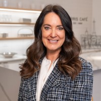 Parris Communications Employee Laurie Roberts's profile photo