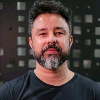 Alexandre Peres Email