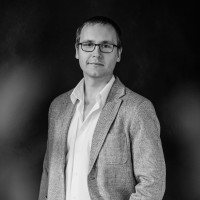 Hannes-Martin Uibooss Email