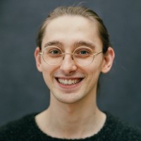 Niklas Long Email