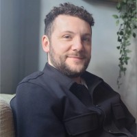 Daniel Heffron Email