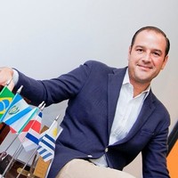 Andrés Gil-Nogués y Villén Email
