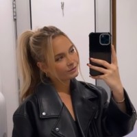 Alexandra Earle Email