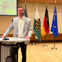 Alexander Knauer Email & Phone Number