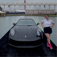 Genesis Vazquez Email