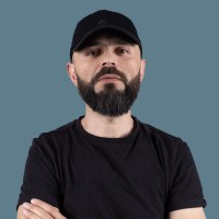 Norayr Zakaryan Email