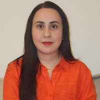 Lívia Pires Email & Phone Number