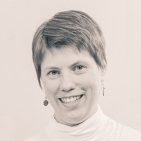 Carine Bastiaen Email