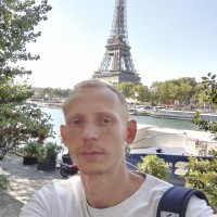 Ivan Lavrinovich Email