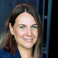 Nadine Scheftschik Email