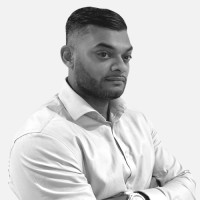 BRUIN Financial Employee Nirajan Selvarajah's profile photo
