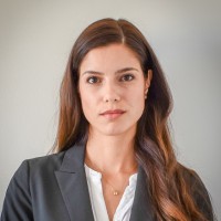 Vanessa Amaral de Oliveira Email & Phone Number