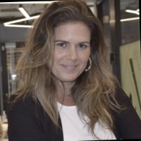 Einat Casif Email