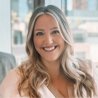 Lisa van Loo Email & Phone Number