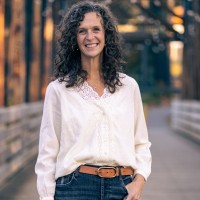 Heirloom Roses, Inc. Employee Kara Hanna's profile photo