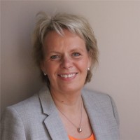 Email e telefono di Catherine Nunn