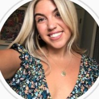 bread & Butter Employee Cassidy Levine's profile photo