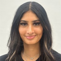 Ishna Tickoo Email