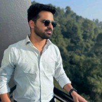 Yashik Grover Email