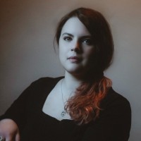Julia Tesoro Email & Phone Number