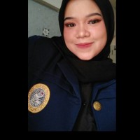 Della Choirunnisa Email