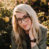 Fullerton Financial Planning Employee Alexandrea Becker's profile photo