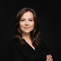 Viktorija Š Email
