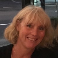 Lotta Lindström Email