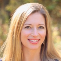 Jillian Einarson Email