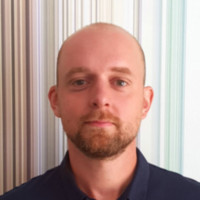 Julius Kompas Email