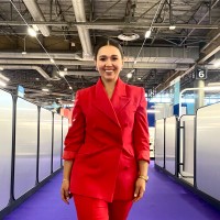 Münevver Turan Email