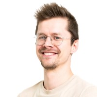 Niels Delestinne Email