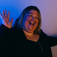 Vickie Hayden Email & Phone Number