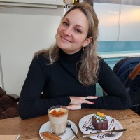 Tanika Smitsmans Email
