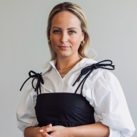 Laura Stacklies Email